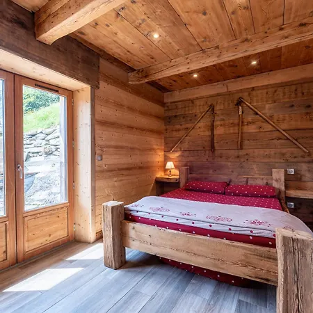 Les Clapieres Chalet *