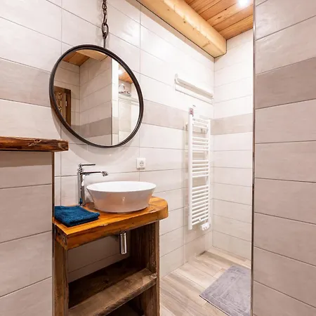 Les Clapieres Chalet