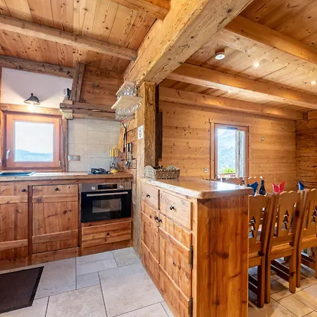 Les Clapieres Chalet *